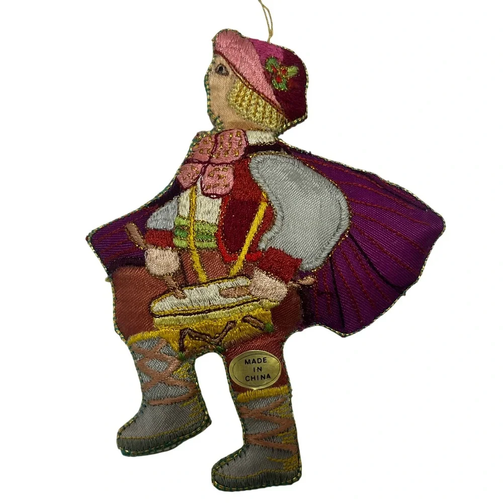5 Victorian Style Embroidered Fabric Ornaments Drummer Rabbit Rocking Horse‎